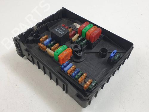 fuse-box-vw-touran-1t1-1t2-2003-2004-2005-2006-2007-2008-2009-2010-2011-37682311 main image