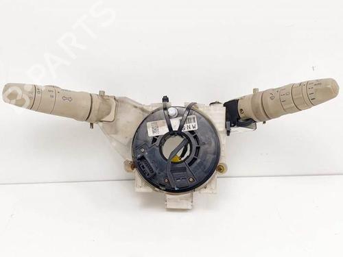 Used Headlight switch NISSAN MICRA III (K12) 1.2 16V (80 hp) 17215779
