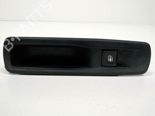Used Left rear window switch Left rear window switch RENAULT MEGANE III Grandtour (KZ0/1) 1.5 dCi (KZ09, KZ0D, KZ1G, KZ29, KZ14, KZ1W, KZ10, KZ1F,... (110 hp) 8237037 8237037