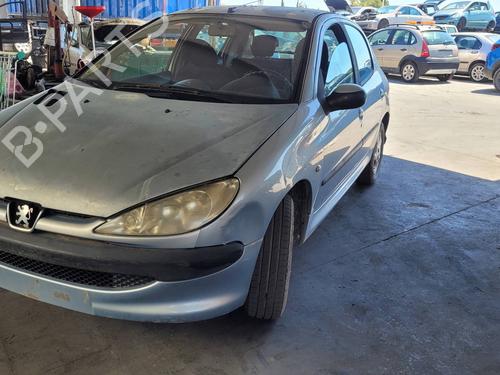 Used Parts PEUGEOT 206 Hatchback (2A/C)  1.4 i  4657806