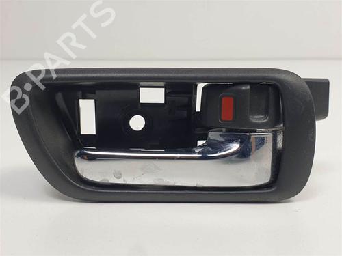 Used Rear left interior door handle Rear left interior door handle TOYOTA COROLLA Verso (ZER_, ZZE12_, R1_) 2.2 D-4D (AUR10_, AUR10R) (136 hp) 10632602 10632602