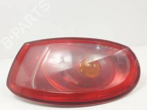 Used Left taillight FIAT BRAVO II (198_) 1.9 D Multijet (198AXC1B) (150 hp) 31033756