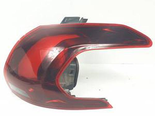 Right taillight PEUGEOT 2008 I (CU_) 1.2 THP 110 / PureTech 110 | BP30278413C35
