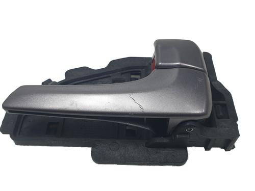 Used Rear right interior door handle Rear right interior door handle 37457856 37457856