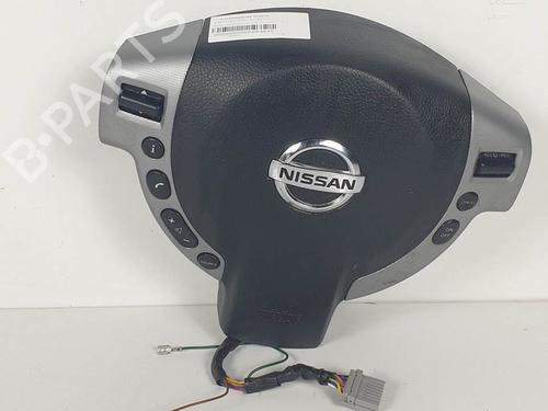 Used Driver airbag Driver airbag NISSAN QASHQAI I (J10, NJ10) 2.0 dCi (150 hp) 15768352 15768352