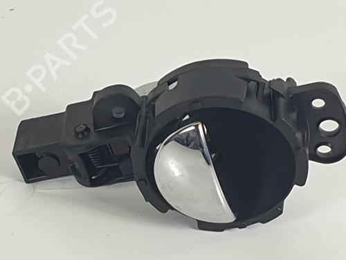 Used Front left interior door handle Front left interior door handle MINI MINI (R56) One (95 hp) 13231780 13231780