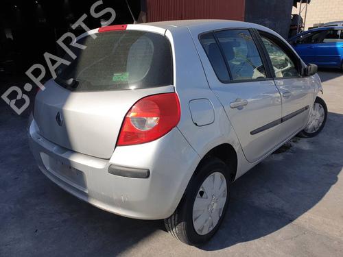Brugte RENAULT CLIO III (BR0/1, CR0/1) 1.5 dCi (BR17, CR17) 4791312