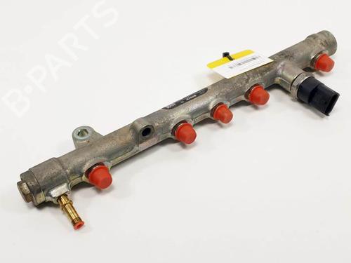 Used Injection rail RENAULT LAGUNA II (BG0/1_) 1.9 dCi (BG1A, BG1W, BG0G) (110 hp) 25121554