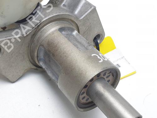 Brake master cylinder BMW 1 (E87) 118 d | BP26203722M77 - Image 3