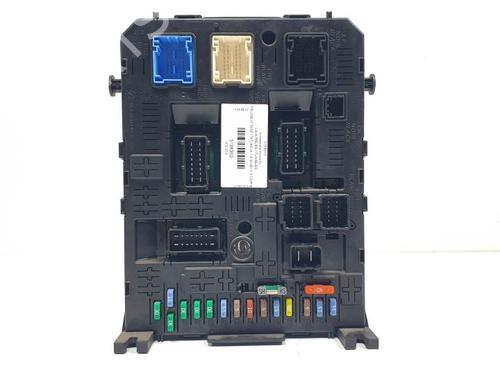 Sikringsdose PEUGEOT 5008 (0U_, 0E_) 1.6 HDi (112 hp) 29149565