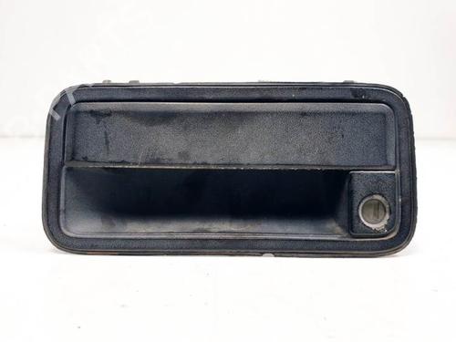 Used Front left exterior door handle GMC YUKON [1991-2000]  26145460