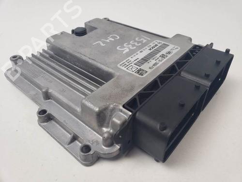 Used Engine control unit (ECU) Engine control unit (ECU) LAND ROVER RANGE ROVER VELAR (L560) 2.0 D180 TD4 4x4 (180 hp) 25144033 25144033