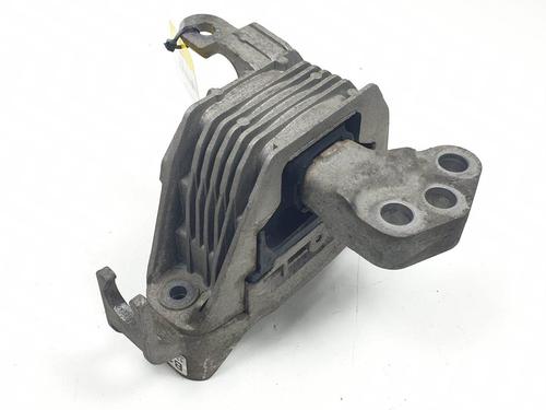 Used Engine mount Engine mount OPEL ASTRA J Sports Tourer (P10) 1.7 CDTI (35) (125 hp) 20511213 20511213