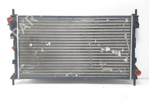 Used Water radiator Water radiator FORD TOURNEO CONNECT 1.8 TDCi (90 hp) 40488249 40488249