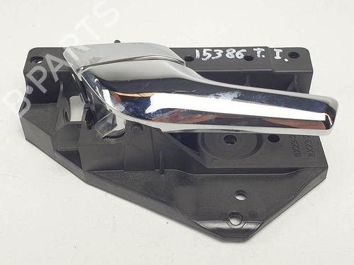 Used Rear left interior door handle Rear left interior door handle JAGUAR XF I (X250) 3.0 (238 hp) 25118992 25118992