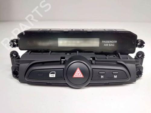 Used Warning switch HYUNDAI ix20 (JC) 1.4 (90 hp) 8167855