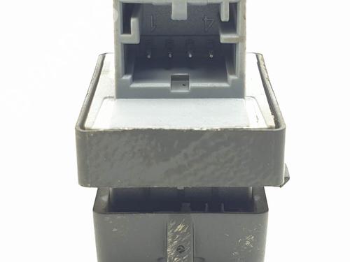 Right rear window switch AUDI A4 B8 (8K2) 2.0 TDI | BP24340759I28 - Image 2
