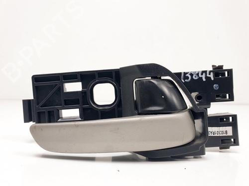 Used Front right interior door handle HONDA JAZZ IV (GK_) 1.3 (102 hp) 16879940