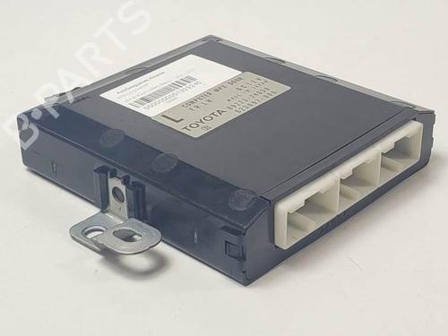 Used Electronic module LEXUS SC Convertible (UZZ40_) 430 (UZZ40_, UZZ40R) (286 hp) 25289493