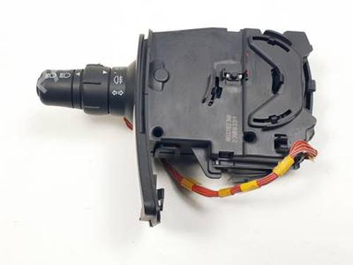 Hovedlysbryter RENAULT CLIO III (BR0/1, CR0/1) 1.2 16V (BR0P, CR0P) (101 hp) 30870259