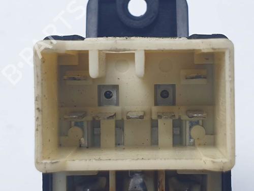 Right rear window switch KIA CERATO I Hatchback (LD) 1.6 CRDi | BP24930585I28 - Image 4