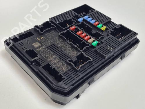 Used Fuse box Fuse box 38948936 38948936