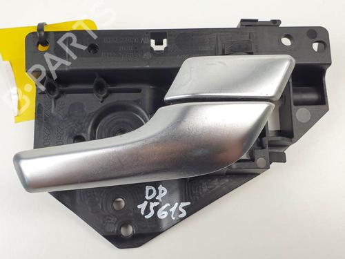 Used Front right interior door handle Front right interior door handle LAND ROVER RANGE ROVER EVOQUE (L538) 2.0 D (150 hp) 25144457 25144457