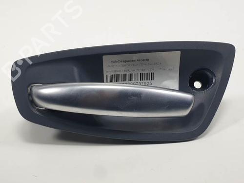 Used Front left interior door handle BMW 1 (E87) 120 d (163 hp) 11133849