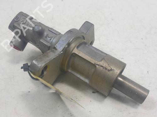 Used Brake master cylinder Brake master cylinder BMW 1 (E87) 118 d (143 hp) 34511808 34511808