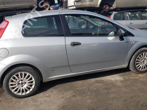 Engine control unit (ECU) FIAT GRANDE PUNTO (199_)  | BP26030173M57  - Image 12