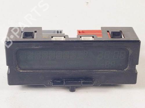 Used Display monitor RENAULT CLIO II (BB_, CB_) 1.2 16V (BB05, BB0W, BB11, BB27, BB2T, BB2U, BB2V, CB05,... (75 hp) 17367831
