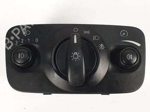 Used Headlight switch Headlight switch FORD MONDEO IV (BA7) 2.0 TDCi (140 hp) 6843861 6843861
