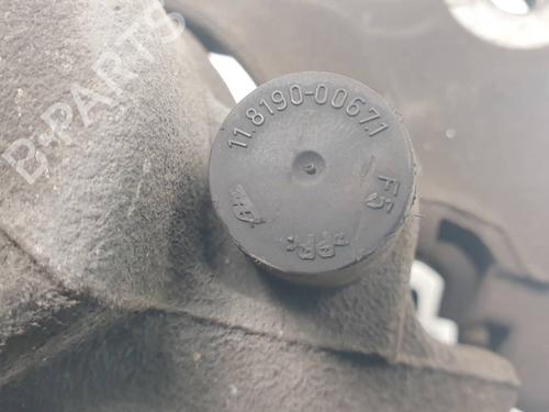 Right front brake caliper VW PASSAT B6 (3C2) 2.0 TDI 16V | BP31285643M104 - Image 5