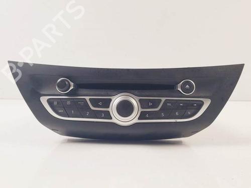 Used Radio RENAULT LAGUNA III (BT0/1) 2.0 dCi (BT01, BT08, BT09, BT0E, BT0K, BT12, BT1C, BT1D,... (150 hp) 24989190