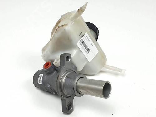 Used Brake master cylinder Brake master cylinder MERCEDES-BENZ C-CLASS Convertible (A205) C 250 d (205.408) (204 hp) 40174710 40174710