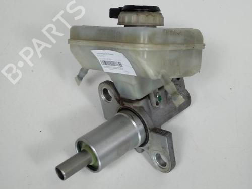 Used Brake master cylinder Brake master cylinder AUDI A4 B8 (8K2) [2007-2017] 6860838 6860838