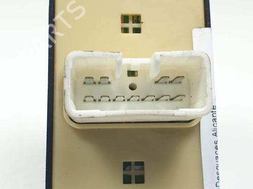 Left front window switch HYUNDAI SANTA FÉ I (SM) 2.0 CRDi | BP20670906I27 