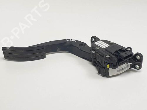 Used Pedal Pedal RENAULT TWINGO II (CN0_) 1.2 (CN0D) (58 hp) 12525777 12525777