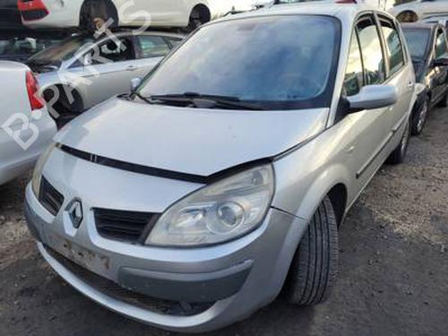 Brugte RENAULT SCÉNIC II (JM0/1_) 1.5 dCi (JM1E, JM16) (106 hp) 4393562