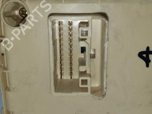 Fuse box TOYOTA AVENSIS (_T25_) 2.4 VVT-i (AZT251_, AZT251R) | BP16748870E1 