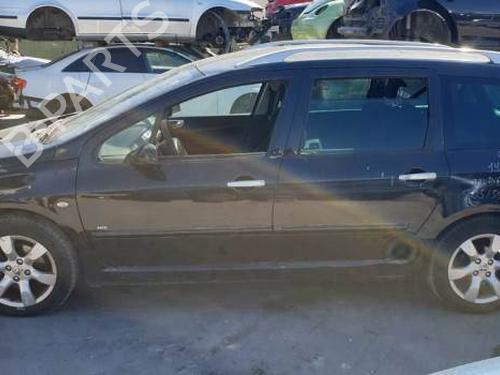 Interrupteur de vitre avant droite PEUGEOT 307 Break (3E) 1.6 HDi 110 | BP19178912I26 
