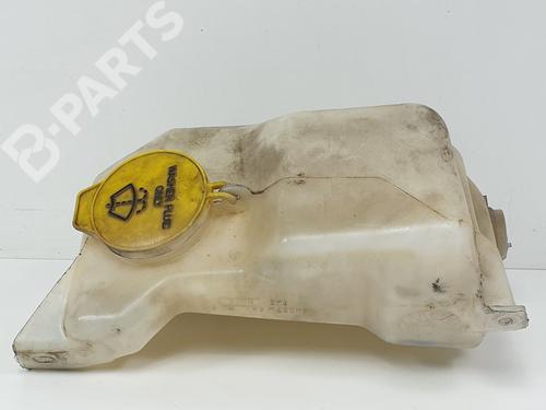 Used Windscreen washer tank Windscreen washer tank JEEP GRAND CHEROKEE I (ZJ, ZG) 4.0 i 4x4 (Z) (177 hp) 10956208 10956208