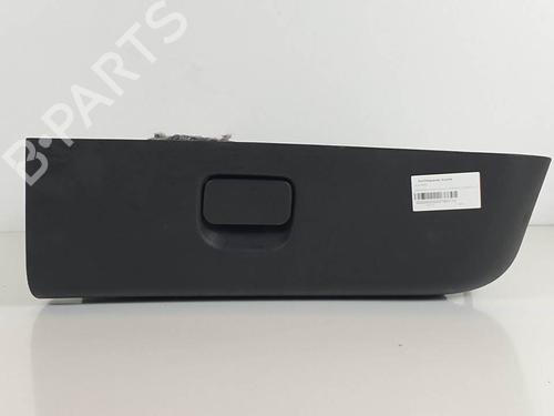 Used Glove box Glove box MERCEDES-BENZ VANEO (414) 1.7 CDI (414.700) (91 hp) 12372093 12372093