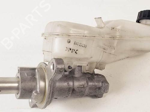 Used Brake master cylinder Brake master cylinder TOYOTA VERSO (_R2_) 1.8 (ZGR21_, ZGR21R) (147 hp) 12362079 12362079