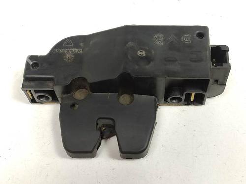 Used Tailgate lock PEUGEOT 307 (3A/C) 1.6 16V (109 hp) 8952045