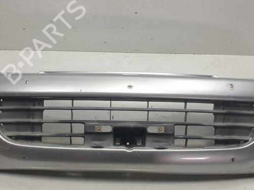 Used Front bumper Front bumper 37484448 37484448