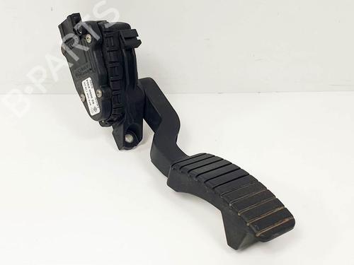 pedal-renault-laguna-ii-bg01_-2001-2002-2003-2004-2005-2006-2007-25139997 main image