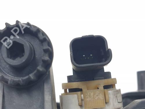 Right front fog light PEUGEOT 206+ (2L_, 2M_) 1.4 HDi eco 70 | BP29581796C31