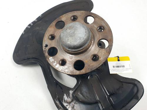 Used Right front steering knuckle Right front steering knuckle MERCEDES-BENZ C-CLASS T-Model (S204) C 250 CDI (204.203) (204 hp) 31058712 31058712
