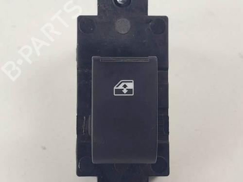 Used Left rear window switch Left rear window switch CHEVROLET CAPTIVA (C100, C140) 2.2 D 4WD (184 hp) 18082800 18082800